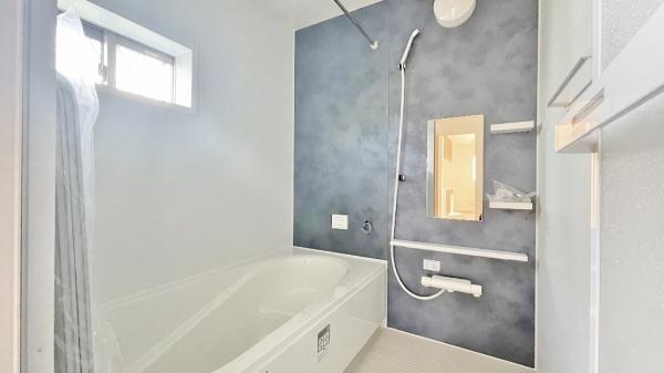 緑区北八朔町　全１棟１号棟