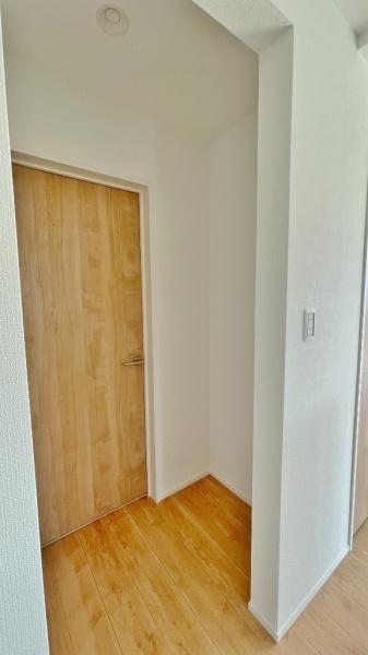 緑区北八朔町　全１棟１号棟