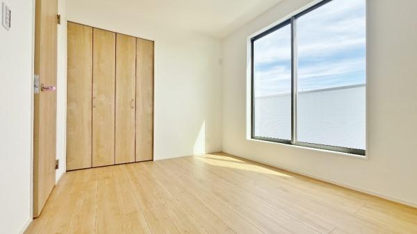 緑区北八朔町　全１棟１号棟