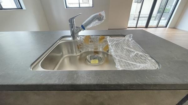 瀬谷区阿久和西４期　全３棟２号棟