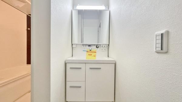 瀬谷区阿久和西４期　全３棟２号棟