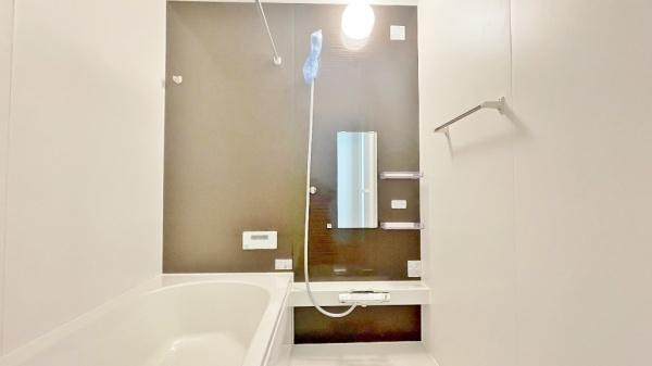 瀬谷区阿久和西４期　全３棟２号棟