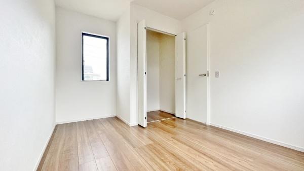 瀬谷区阿久和西４期　全３棟２号棟