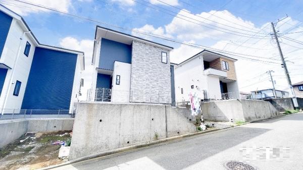 瀬谷区阿久和西４期　全３棟２号棟