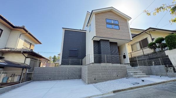 金沢区釜利谷西２丁目