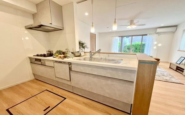 横浜市青葉区美しが丘西２丁目の中古一戸建て