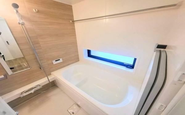 鶴見区梶山１丁目　全２棟１号棟