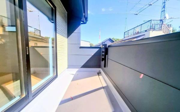 鶴見区梶山１丁目　全２棟１号棟