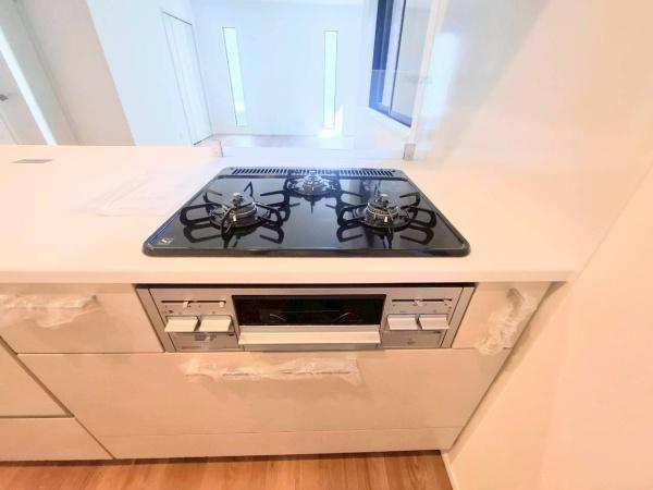 鶴見区梶山１丁目　全２棟１号棟