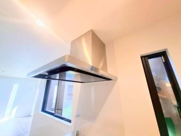 鶴見区梶山１丁目　全２棟１号棟