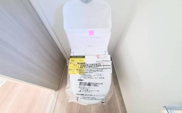 鶴見区梶山１丁目　全２棟２号棟