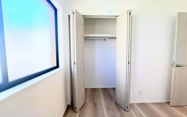 鶴見区梶山１丁目　全２棟２号棟