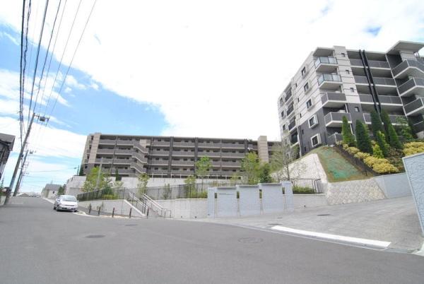 レーベンリヴァーレ横濱ケ峰ヒルズ