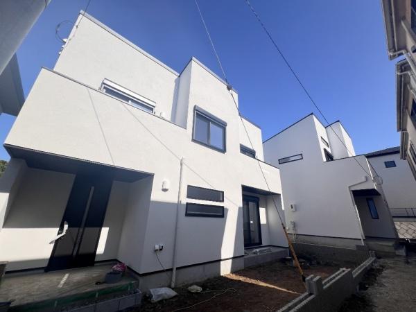 鎌倉市手広　全２棟２号棟