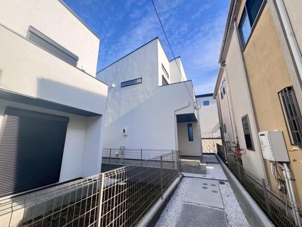 鎌倉市手広　全２棟２号棟