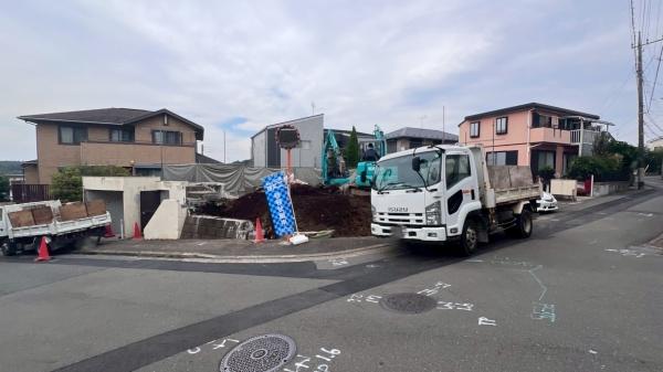 旭区金が谷２丁目　全２棟２号棟