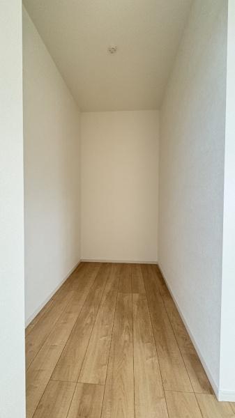 栄区庄戸1丁目(収納)