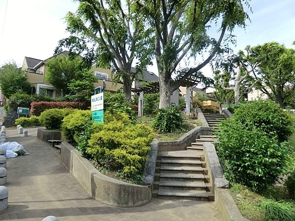 クレッセント溝の口(津田山第２公園)