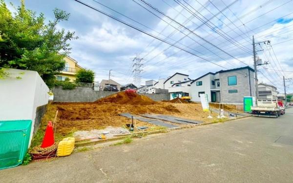 青葉区あざみ野南１期　全３棟２号棟