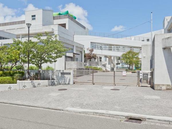 金沢区釜利谷南２丁目(横浜市立釜利谷南小学校)