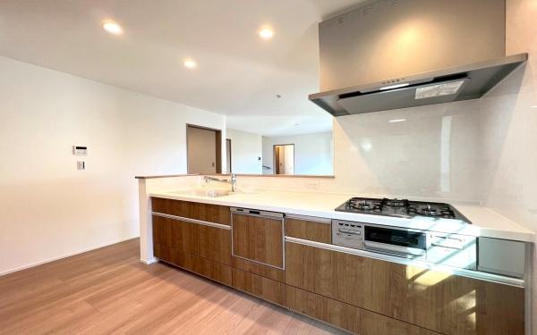 鎌倉市大船　全２棟Ｂ号棟