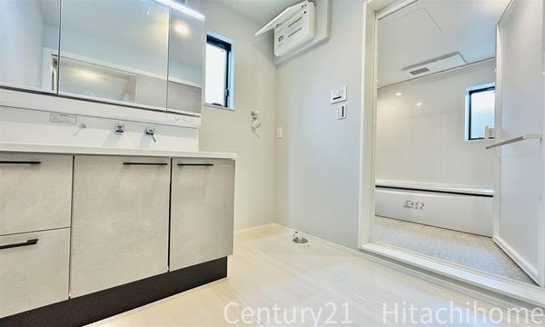 鶴見区鶴見中央５丁目　全４棟２号棟