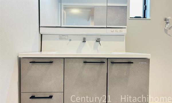 鶴見区鶴見中央５丁目　全４棟２号棟