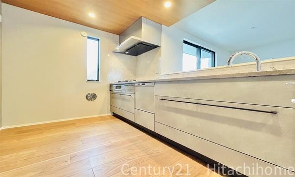 鶴見区鶴見中央５丁目　全４棟２号棟