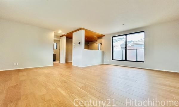 鶴見区鶴見中央５丁目　全４棟２号棟