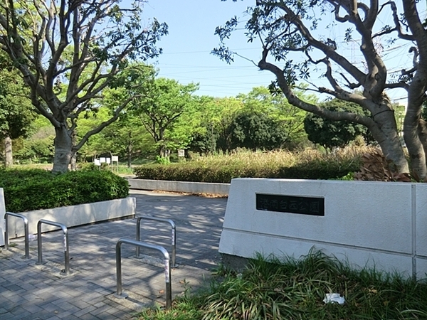 栄区元大橋1丁目(港南台西公園)