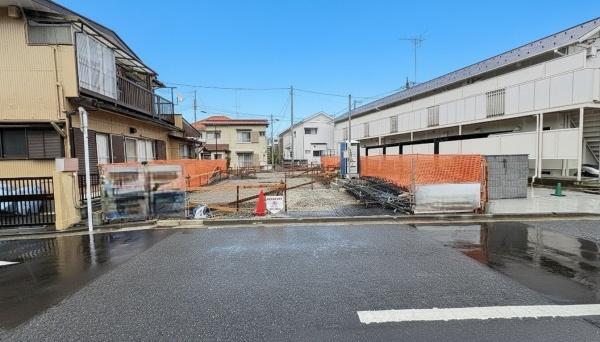 金沢区六浦東2丁目　２号棟