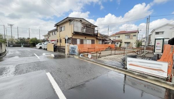 金沢区六浦東2丁目　２号棟