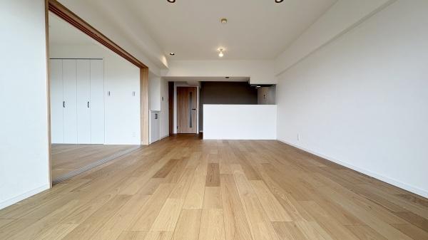 新ゆりグリーンタウンポプラ街区　2号棟