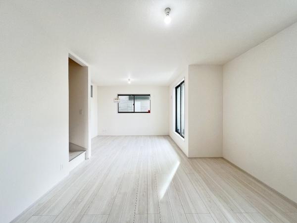 川崎市幸区小向西町４丁目の新築一戸建