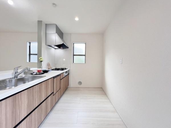 川崎市幸区小向西町４丁目の新築一戸建