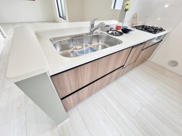 川崎市幸区小向西町４丁目の新築一戸建