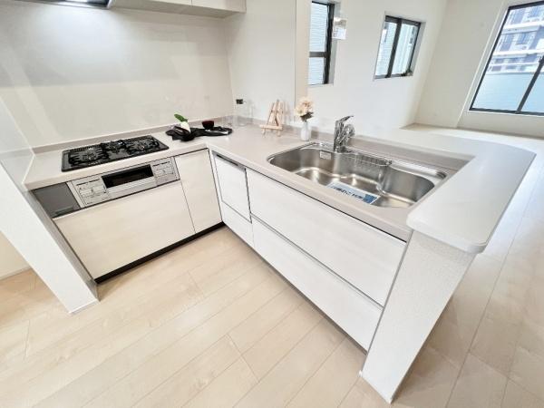 川崎市幸区小向西町４丁目の新築一戸建