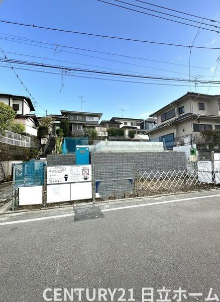 青葉区鴨志田町　全１棟１号棟