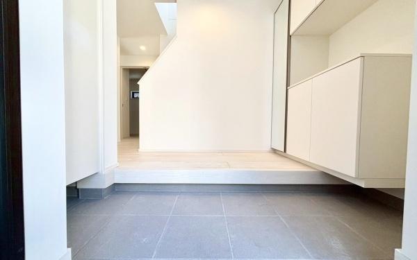 南区大岡１丁目　全３棟３号棟