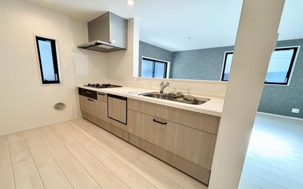 南区大岡１丁目　全３棟３号棟