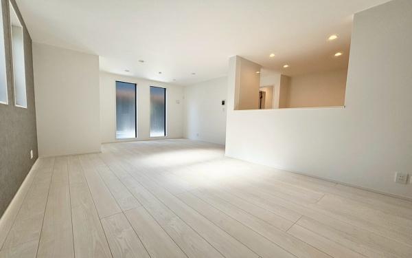 南区大岡１丁目　全３棟３号棟