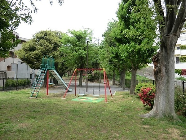 川崎市宮前区菅生2丁目の土地(三田第六公園)