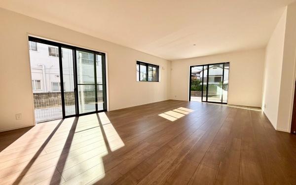 保土ヶ谷区権太坂３丁目１期　全２棟１号棟