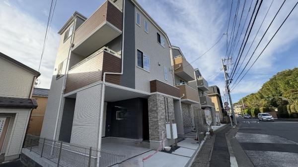 川崎市麻生区王禅寺西８丁目の新築一戸建