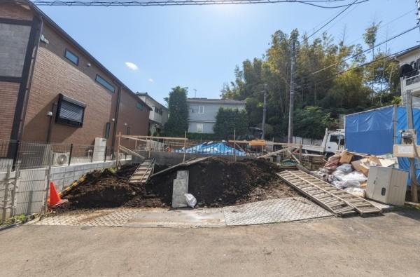 ラフィネ鶴見　全１棟