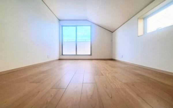 泉区和泉中央南２丁目　全５棟１号棟