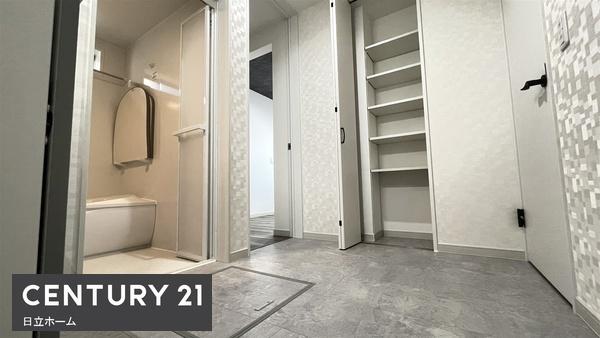 泉区中田東4丁目 全2棟1号棟(収納)