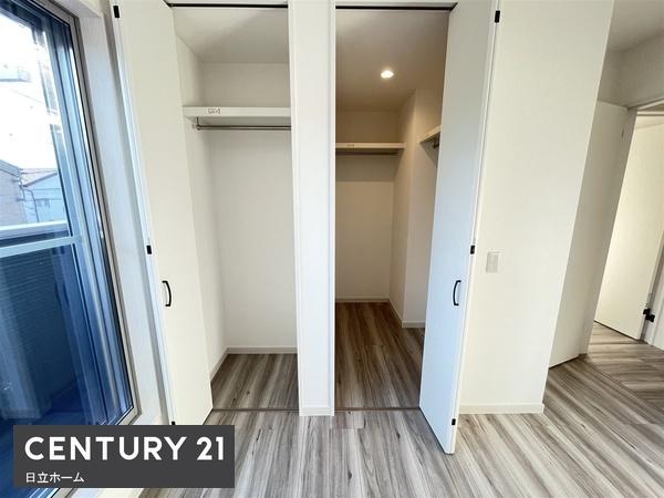 泉区中田東4丁目 全2棟1号棟(収納)