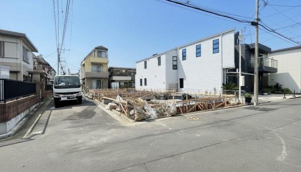 西区東久保町　全３棟Ｂ号棟