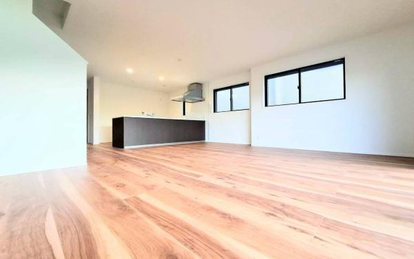 鎌倉市腰越１丁目　全２棟１号棟